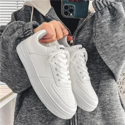 Casual Sneaker SN03
