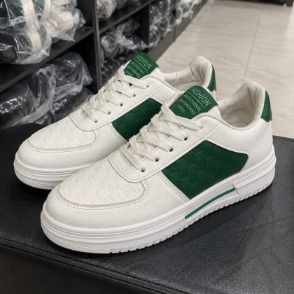Casual Sneaker SN02